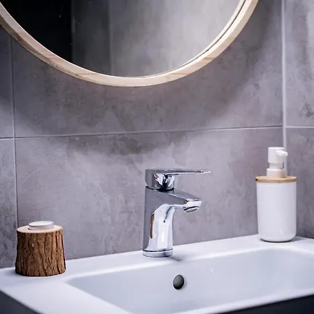 None 3* Бранна